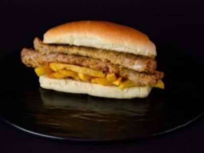 Panino con Cotoletta di Pollo e patatine