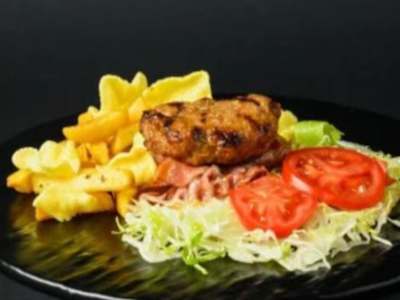 Hamburger Pizzaiola al Piatto