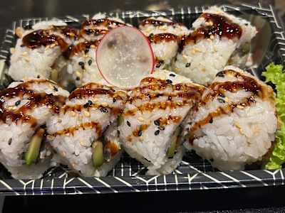 Unaghi Uramaki