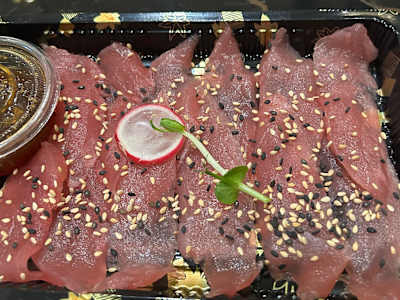 Maguro Usuzukuri