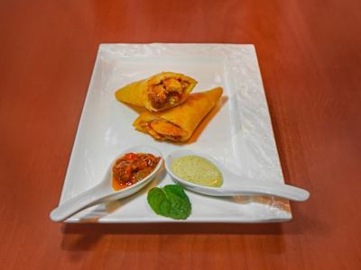 Empanada con Carne Chili Venezuelana