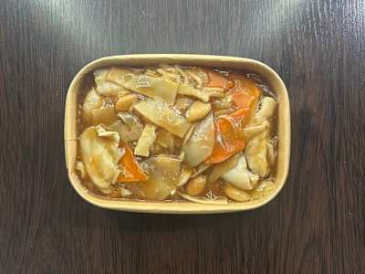 Pollo con Mandorle