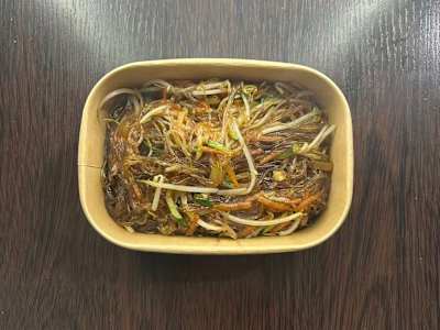 Spaghetti di Soia con Verdure Miste