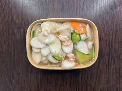 Gnocchi di Riso con Gamberi e Verdure