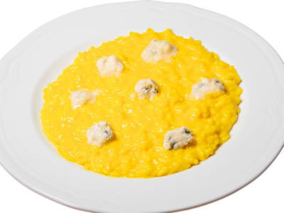 Risotto allo zafferano e gorgonzola