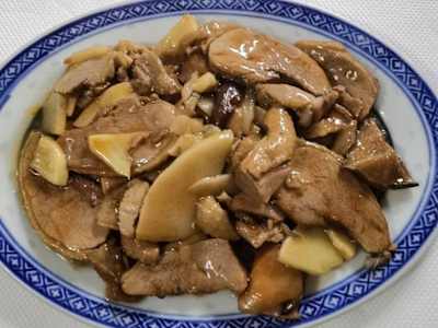 Anatra con Funghi e Bambù