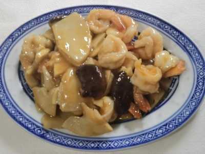 Gamberi con Funghi e Bambù