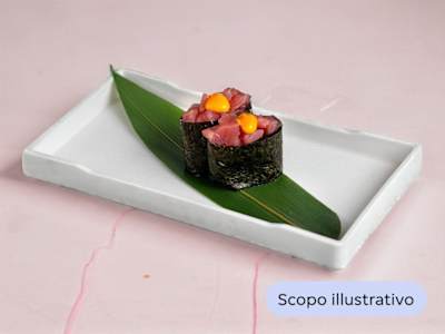 Gunkan Spicy Tuna