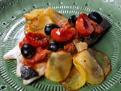 Branzino alla Mediterranea