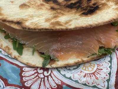 Piadina con Cocktail di Gamberi