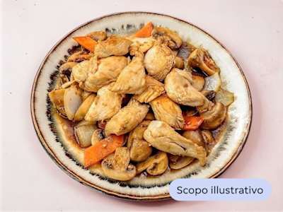 96 Pollo con Bambù e Funghi