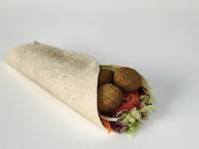 Piadina Falafel e Insalata Mista con salse