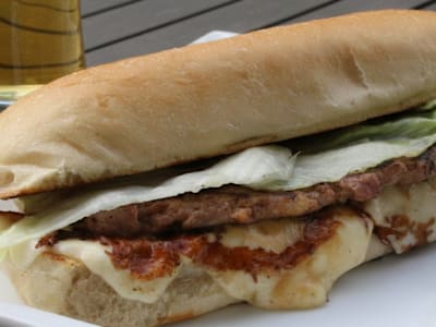 Hamburger di salsiccia