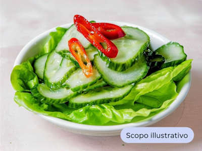 Cetrioli con salsa condito olio non piccante