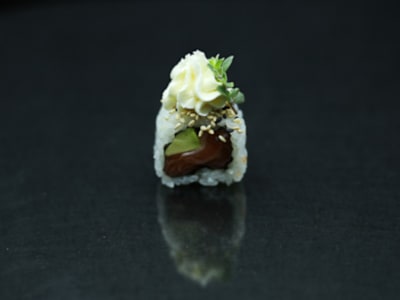 Uramaki Philadelphia Crudo