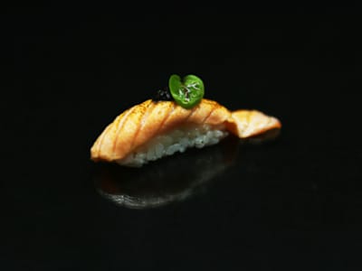 Nigiri Flambe