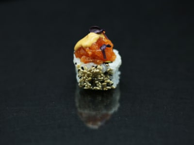 Uramaki Spicy Tuna Tartare