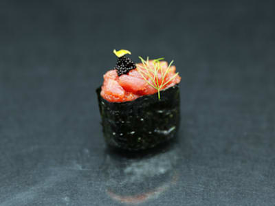 Gunkan Spicy Tuna