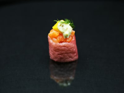Uramaki Valentine Roll