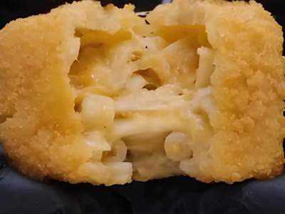 Cubo pasta patate e provola
