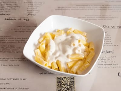 Rigatoni Cacio e Pepe