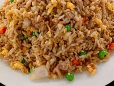 108 - Riso con Pollo / Rice with chicken / 鸡肉炒饭