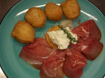 Coccoli Stracchino e Crudo
