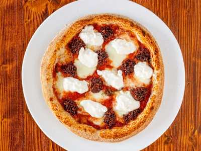 Pizza Nduja e burrata