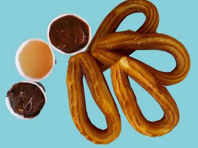 Churros con Sciroppo D'acero (4 pezzi)
