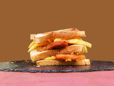 Toast con Cotoletta e Patatine