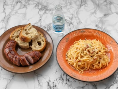 Carbonara+salsiccia+pane+acqua