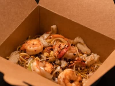 Noodles Lamang Dagat Spicy