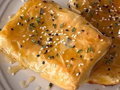 Feta saganaki