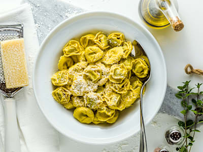 Tortellini Panna e Prosciutto