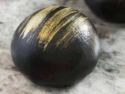 Golden cha shao Bao