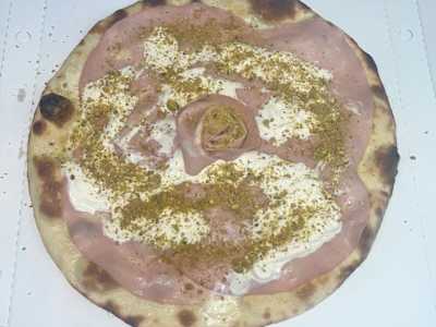 Bianca, mortadella, Stracciatella e Pistacchio