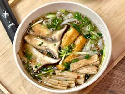 🌱Phở chay -🌱 Tagliatelle in brodo vegano
