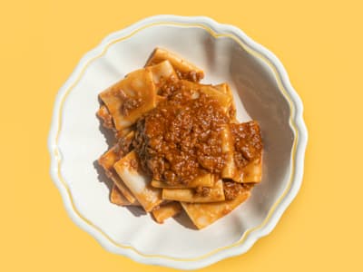 Pacchero con Ragù alla Bolognese, Pomodoro del Piennolo del Vesuvio DOP e Grana Padano DOP