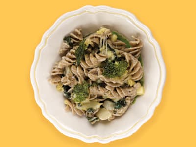 Fusillo alla Valtellinese, Bitto DOP e Casera DOP, Crema di Verza, Patate, Coste Croccanti e Burro alla Selvia