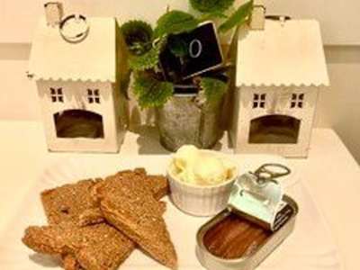 PANE, BURRO E ACCIUGHE
