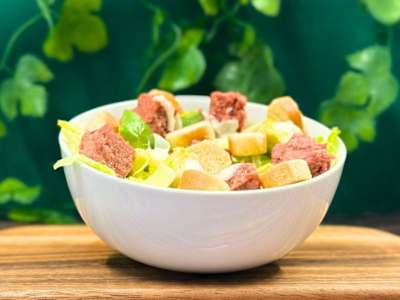 Caesar vegetarian salad