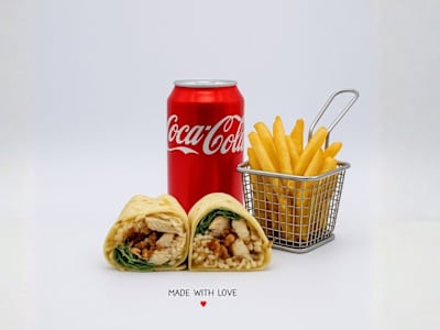 Menù burrito and fries de La Casa