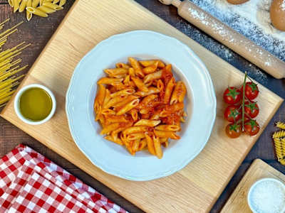 Mezze penne al pomodoro