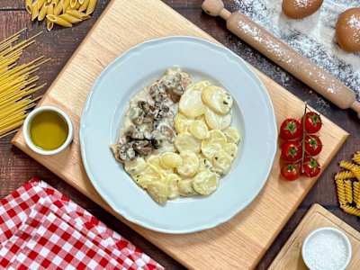 Filetto di pollo con funghi e patate