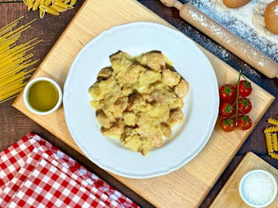 Pollo al curry di mandras con patate