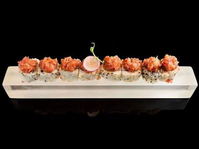 Uramaki spicy tuna 8pz-091