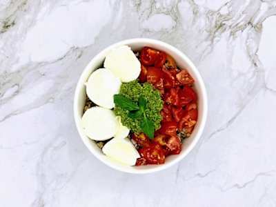 Pesto & burrata bowl