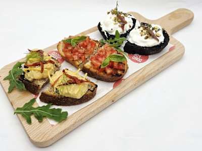 Tagliere di bruschette