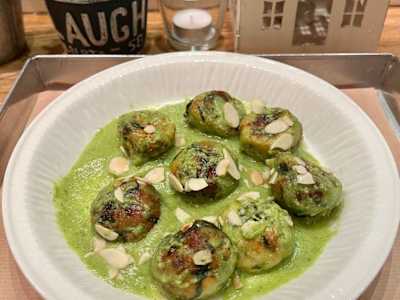 POLPETTINE AL PESTO DI ZUCCHINE E MANDORLE