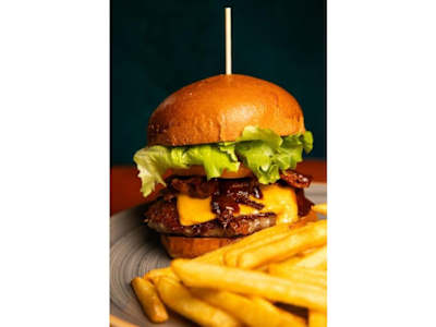 212 Burger Regular